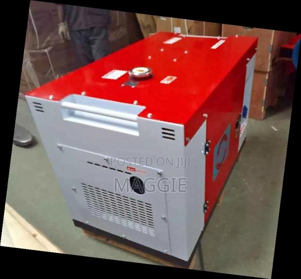 20kva 3 Phase Silent Diesel Generator Thompson England
