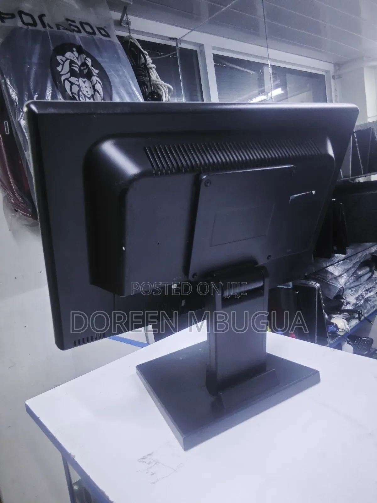 17" Wide Monitor