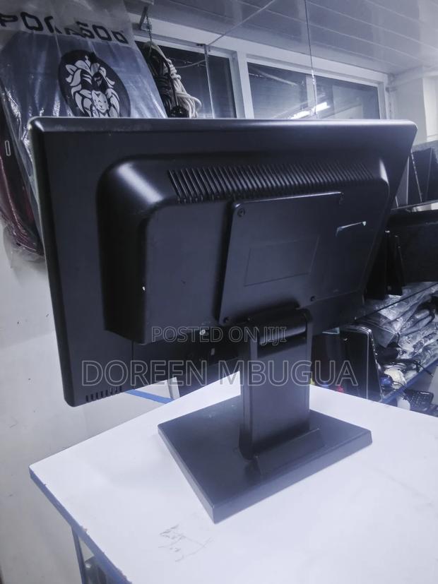 17" Wide Monitor - thumbnail 3