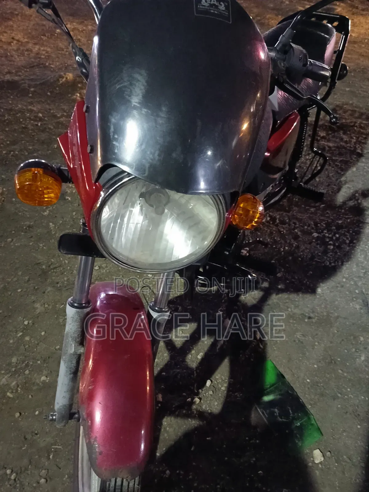Bajaj Boxer 150 UG 2020 White