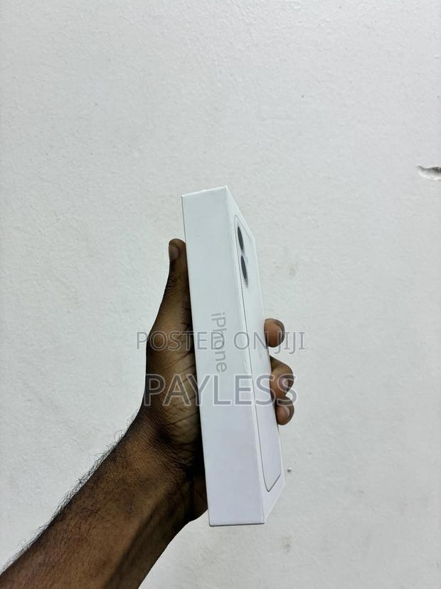 New Apple iPhone 17 256 GB White - thumbnail 3