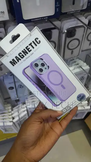 Canshn Magnetic Transluscent iPhone 15 Pro Max Case