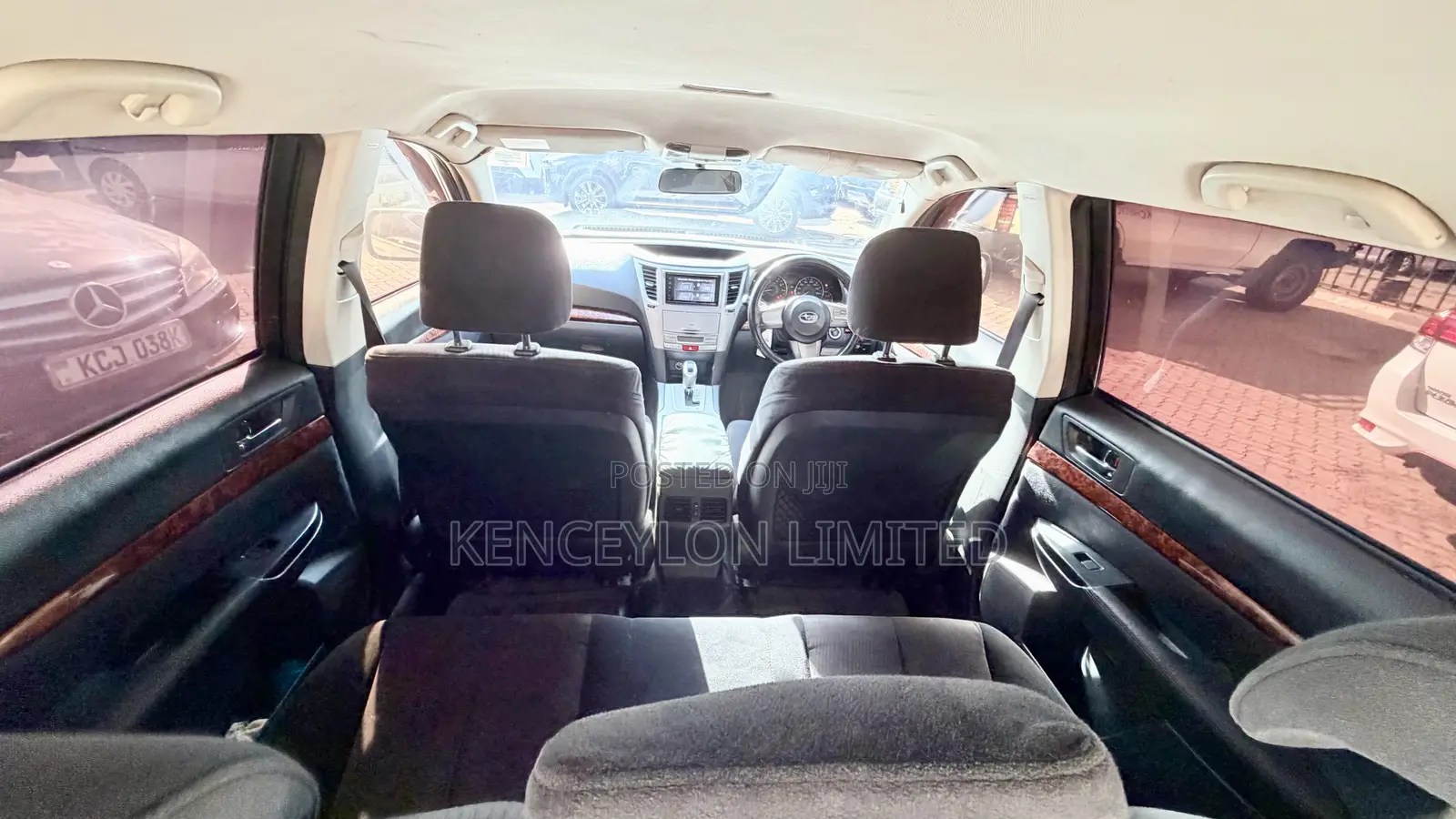 Subaru Outback 2.5i 2011 Silver