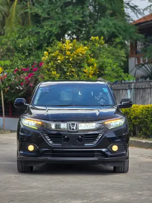 Honda Vezel 1.5 Hybrid 2WD 2018 Black
