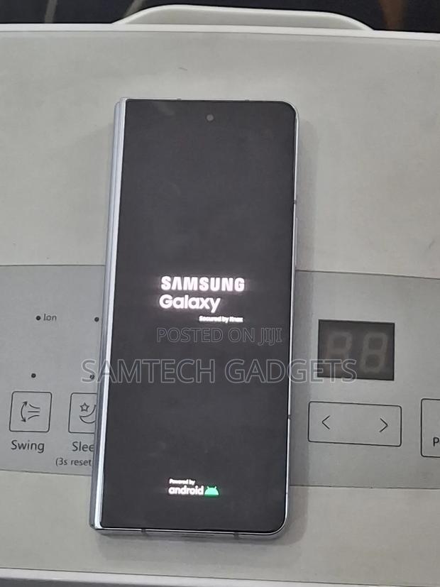 Samsung Galaxy Z Fold 5 256 GB Blue - thumbnail 3