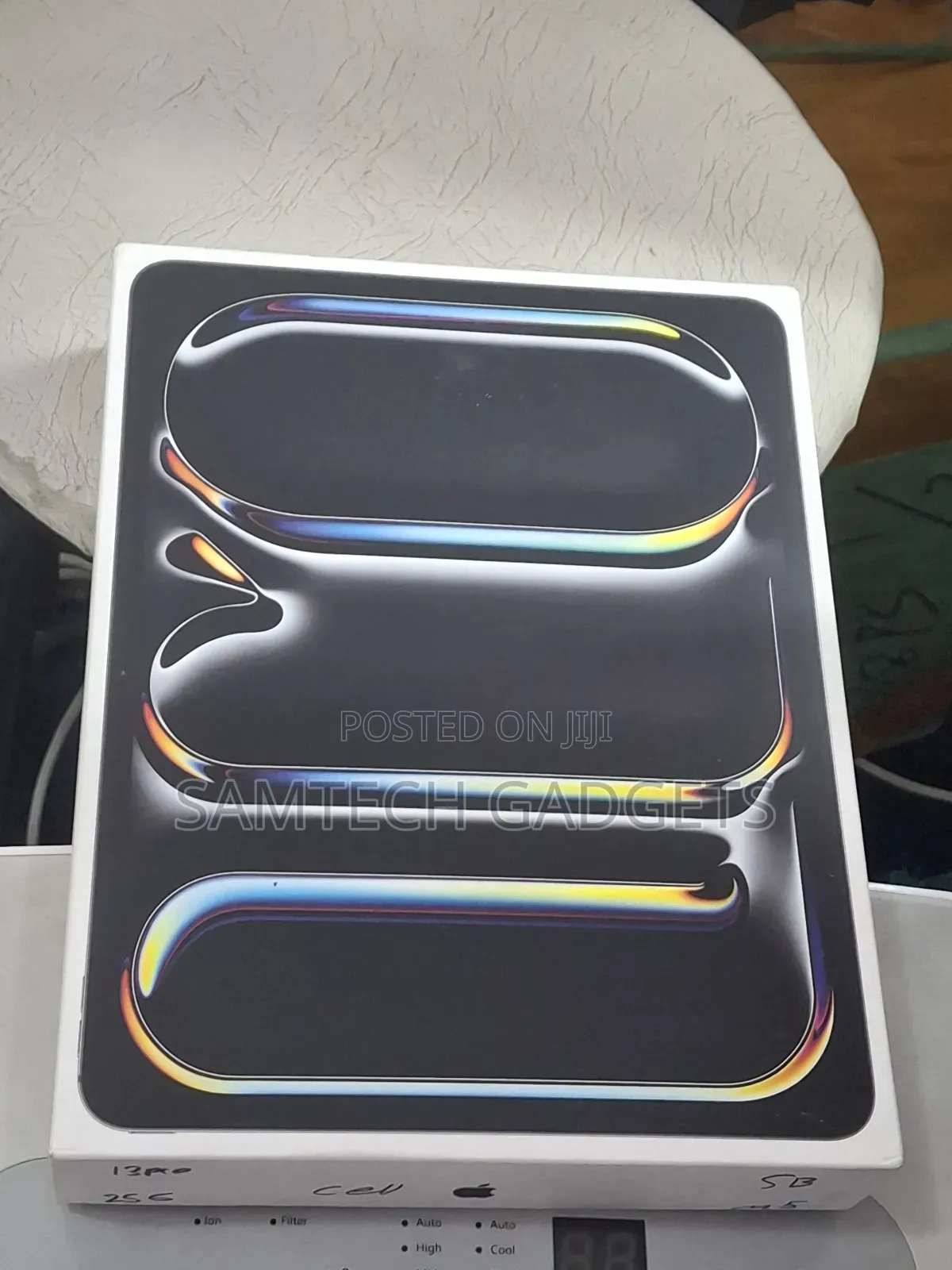New Apple iPad Pro 13 (2025) 256 GB Gray