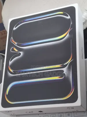 New Apple iPad Pro 13 (2025) 256 GB Gray