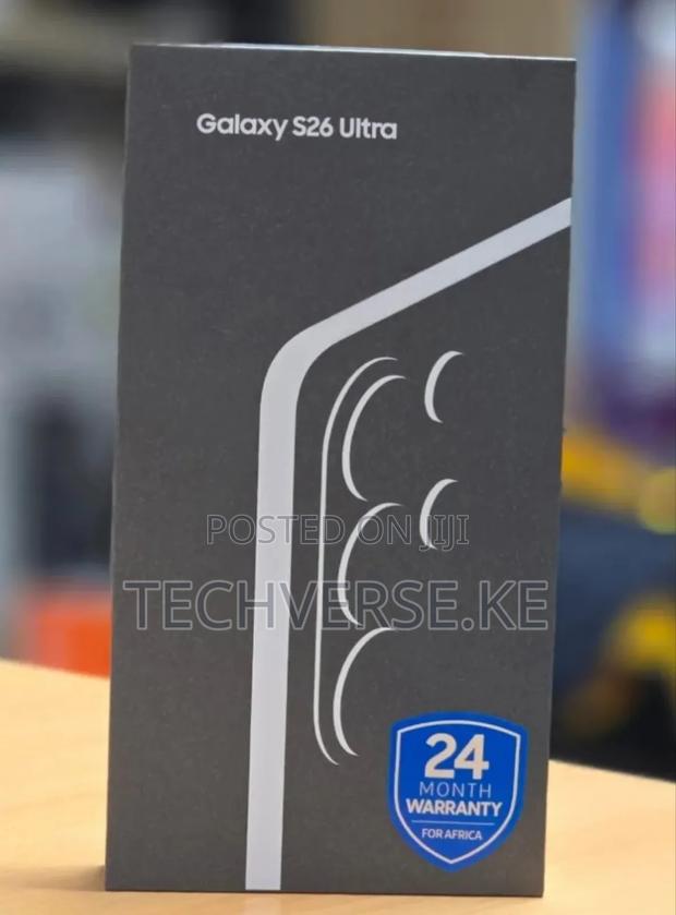 New Samsung Galaxy S26 Ultra 5G 256 GB Gold