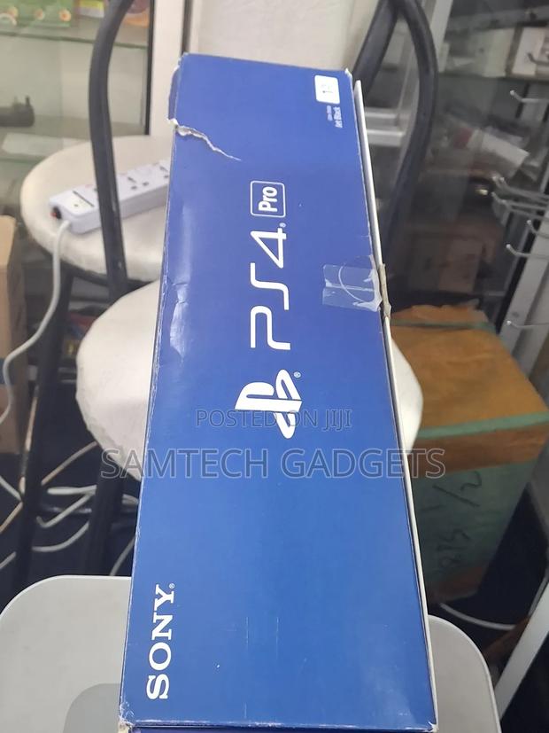 Ps4 Pro - 1 Tb Storage - main view