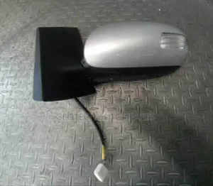 Toyota Belta Original Sidemirrors