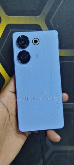 Tecno Camon 20 256 GB Blue - thumbnail 2