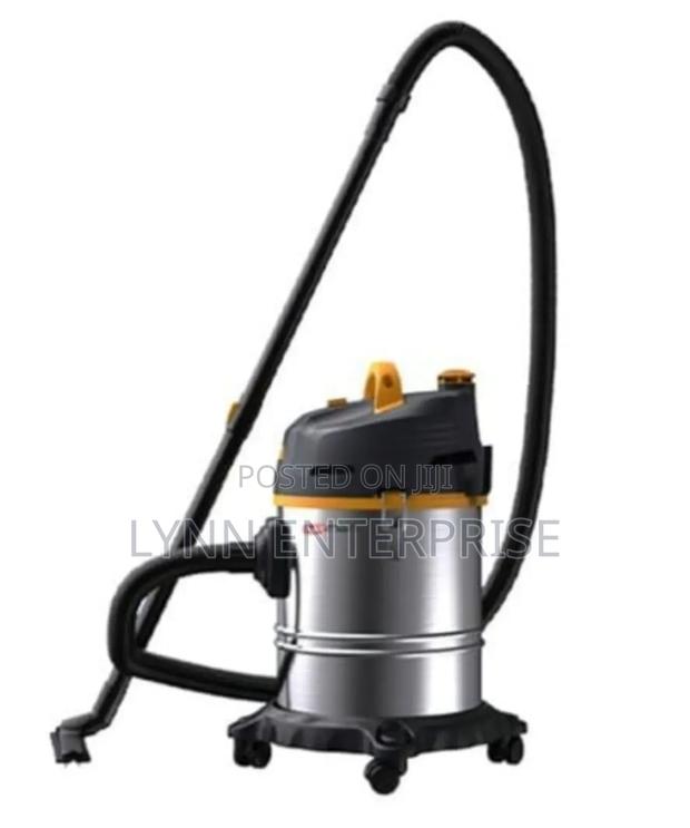 25 Litres Wet and Dry Vacuum Cleaner