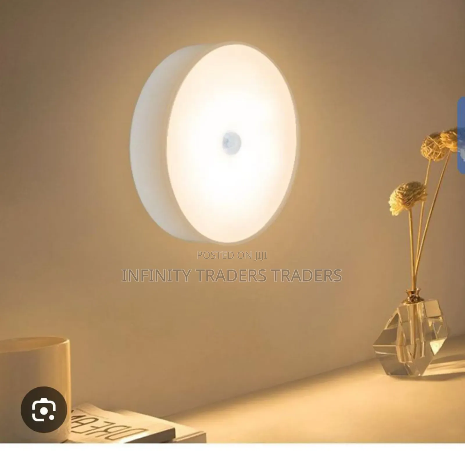 *Motion Sensor Night Light With Magnetic Sticker*