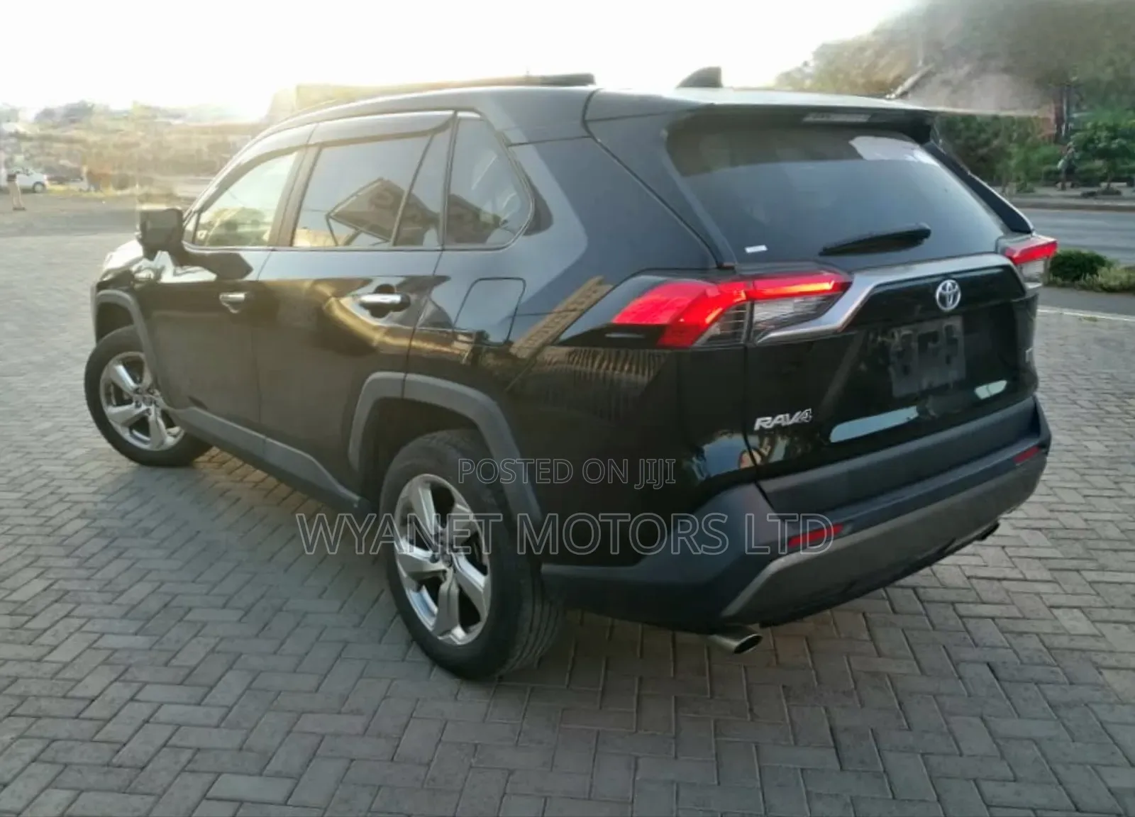 Toyota RAV4 Hybrid 2020 Black