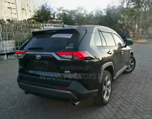 Toyota RAV4 Hybrid 2020 Black