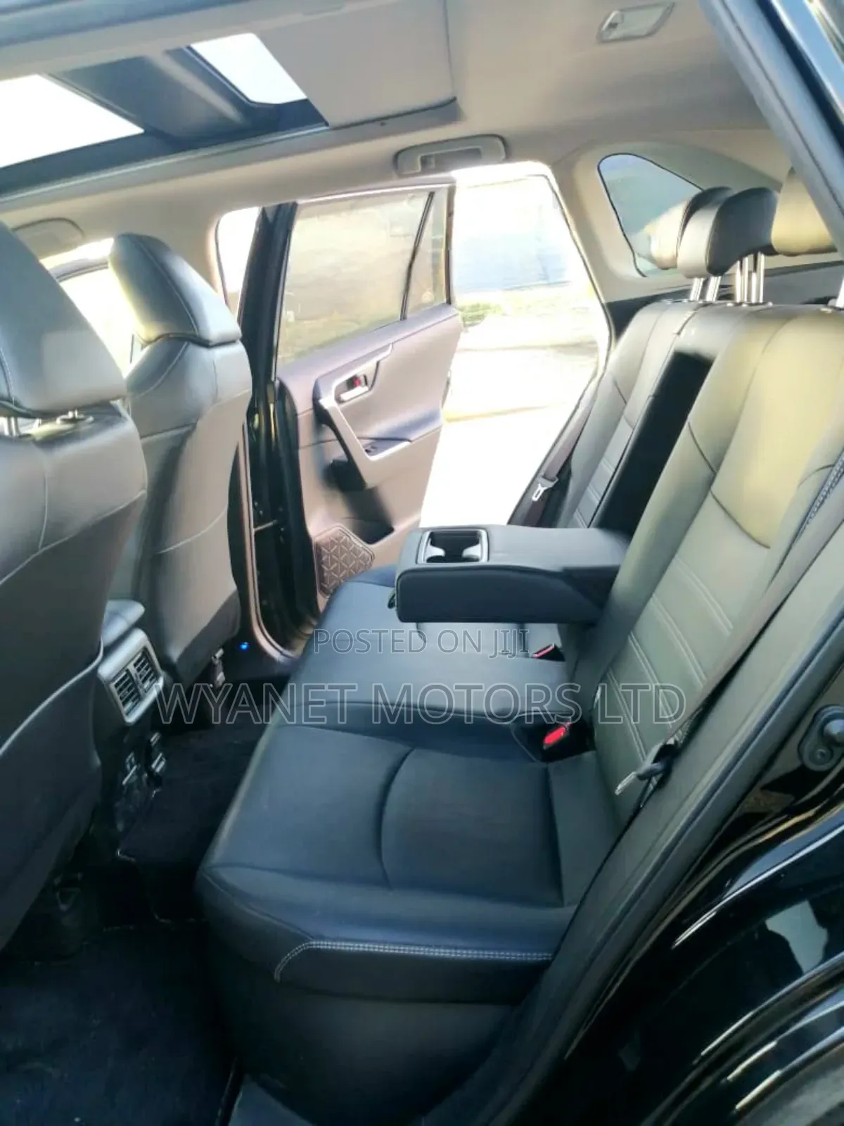 Toyota RAV4 Hybrid 2020 Black