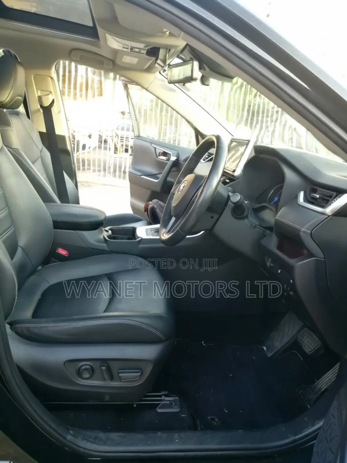 Toyota RAV4 Hybrid 2020 Black