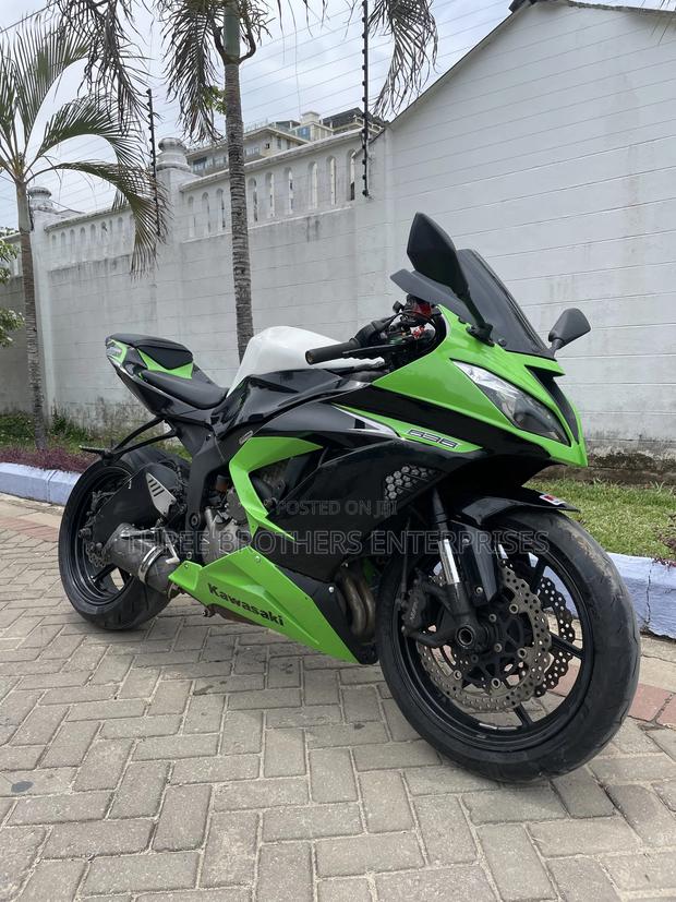 Kawasaki Ninja ZX6R 2016 Green