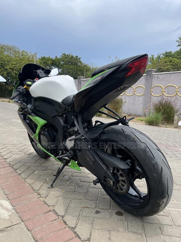 Kawasaki Ninja ZX6R 2016 Green - thumbnail 6