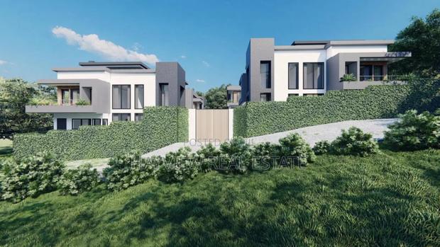 4bdrm Townhouse/Terrace In Thogoto For Sale