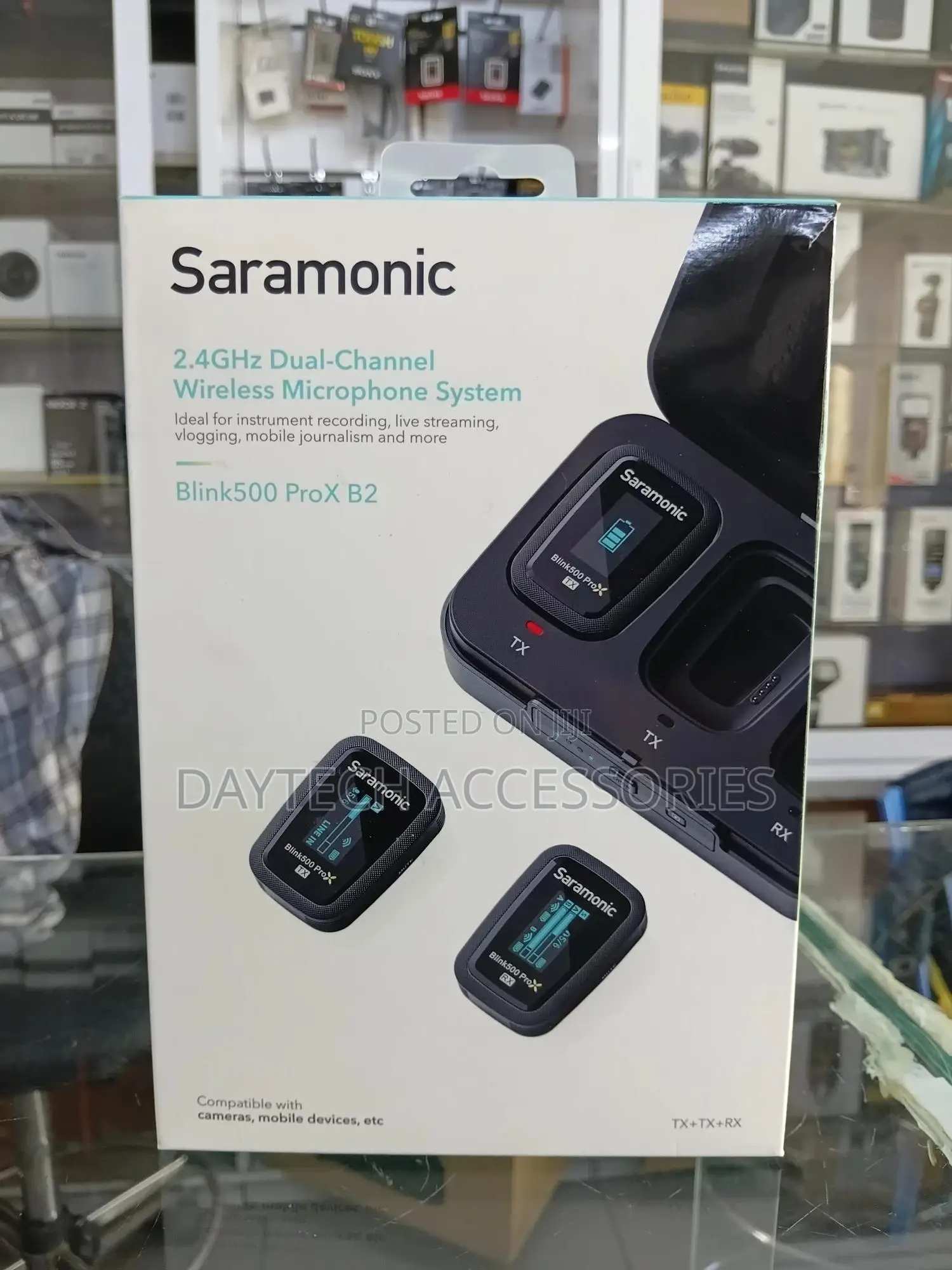 Saramonic Blink500 Prox B2 Clip-on Wireless Microphone System - Black