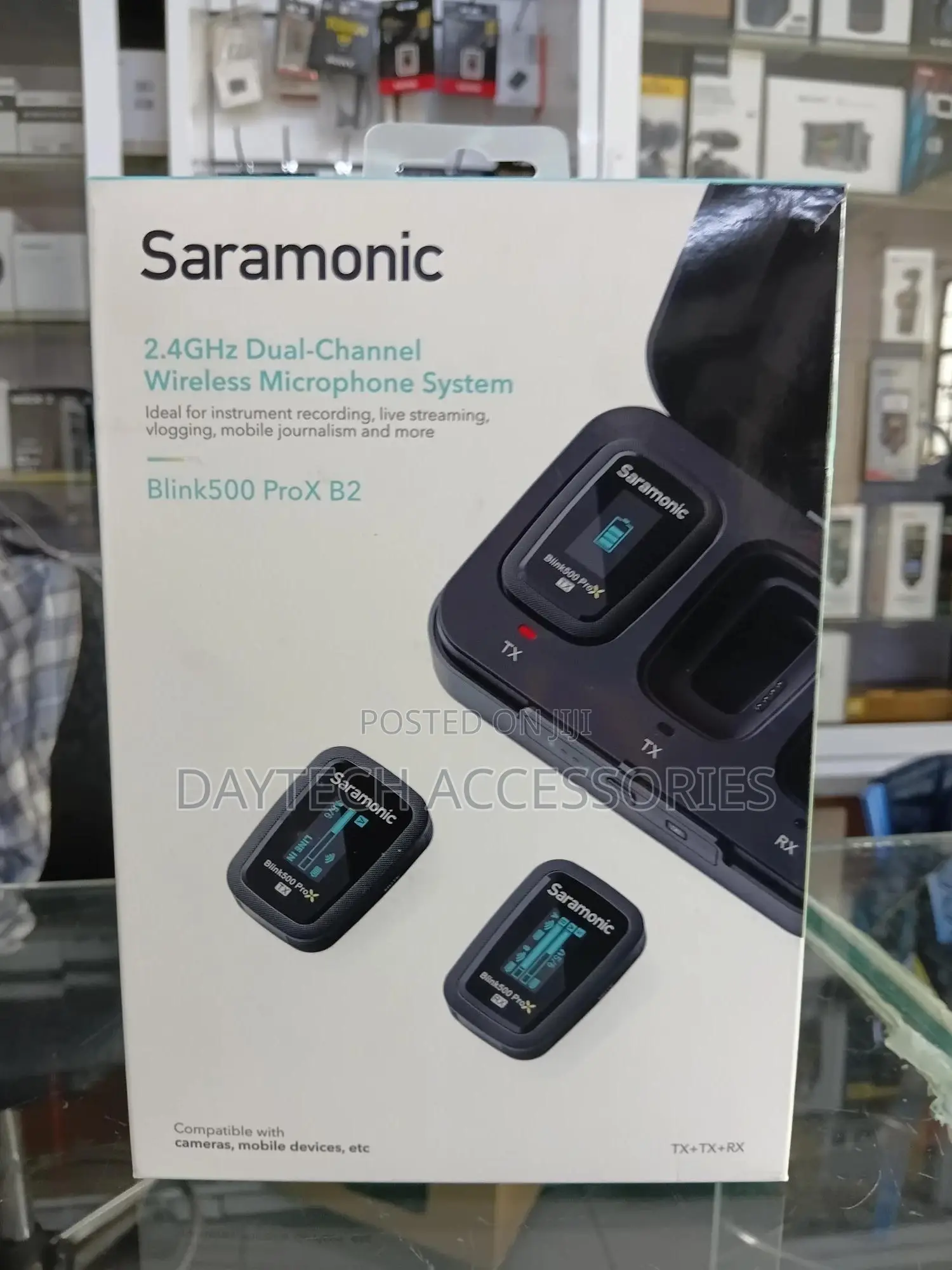 Saramonic Blink 500 Prox B2r 2-Person Wireless Clip-on Microphone.