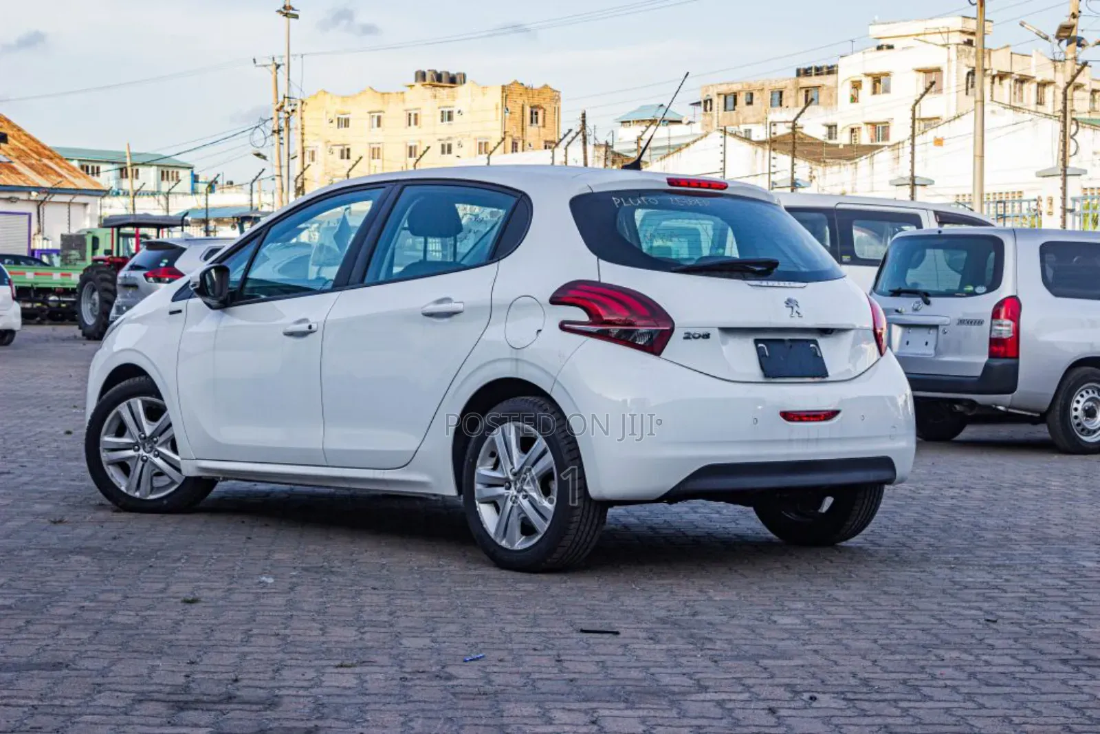 Peugeot 208 2018 White