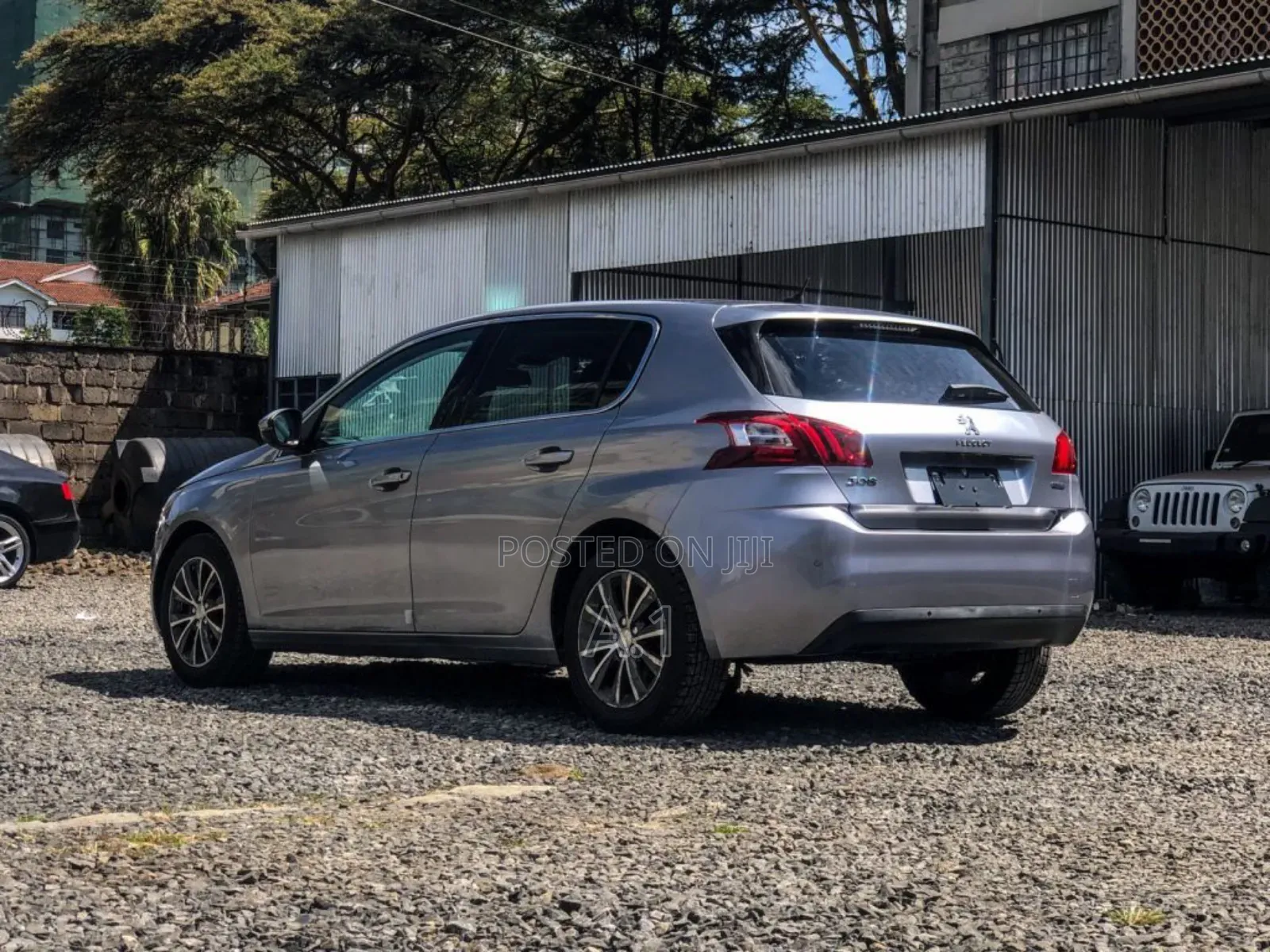 Peugeot 308 2018 Silver