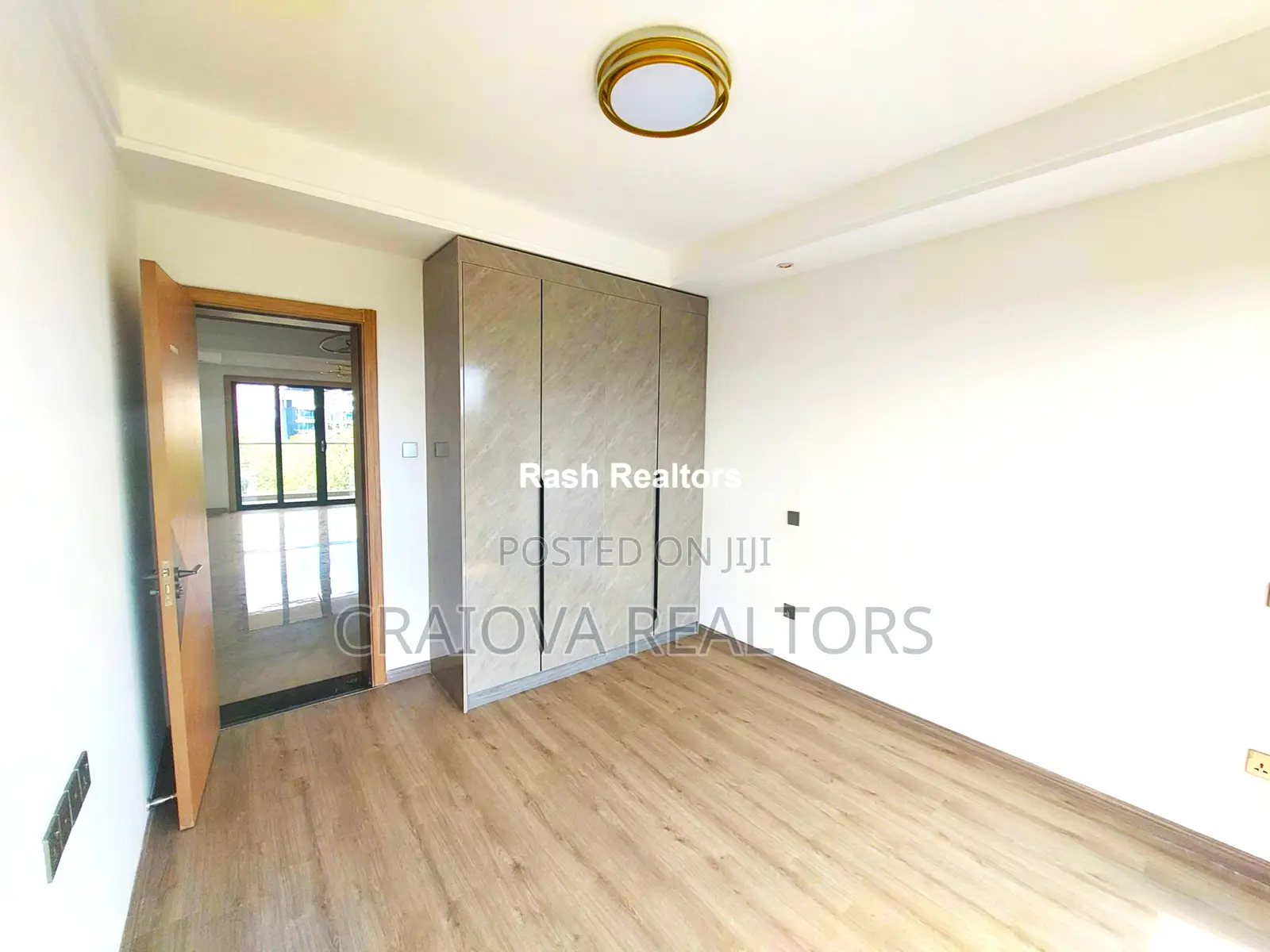 3bdrm Apartment in Riverside Drive for sale