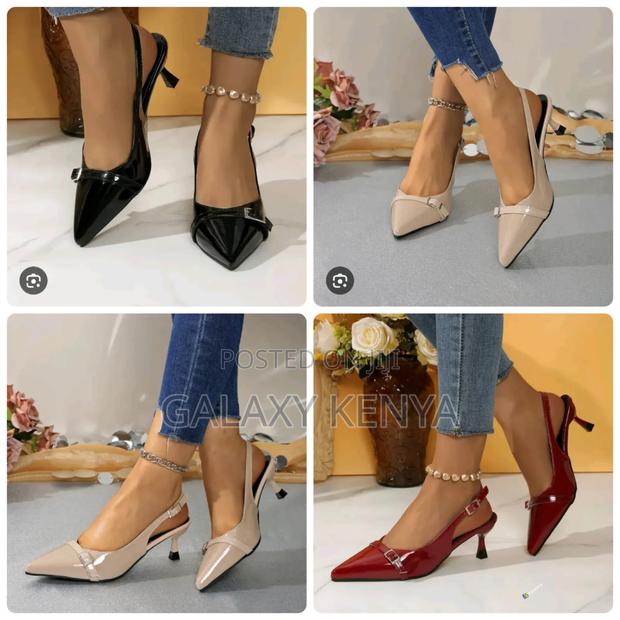 Kitten #12 Ladies - main view