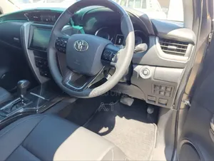 Toyota Fortuner 2018 Gray