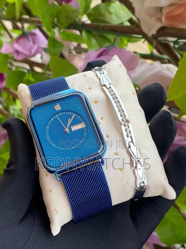 Apple Day Date Ladies Watch – Class Meets Simplicity - thumbnail 2