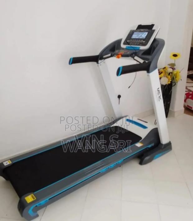 Powerful Treadmill Machine