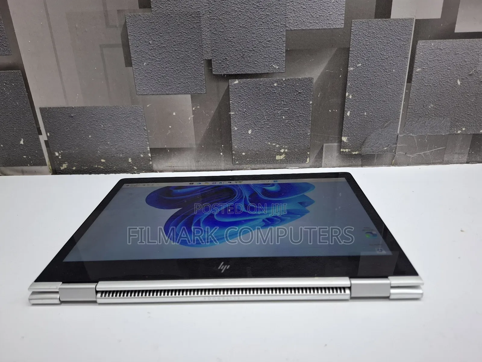 Laptop HP EliteBook x360 1030 G2 8GB Intel Core i5 SSD 256GB