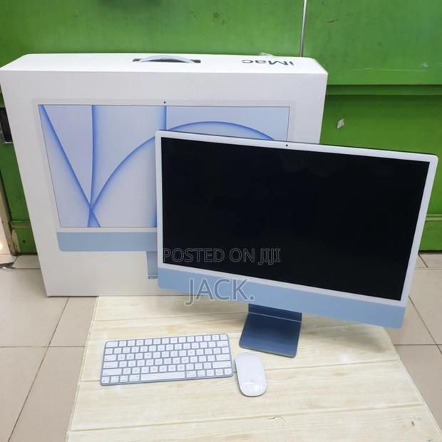 Desktop Computer Apple iMac M3 8GB Apple M3 SSD 256GB
