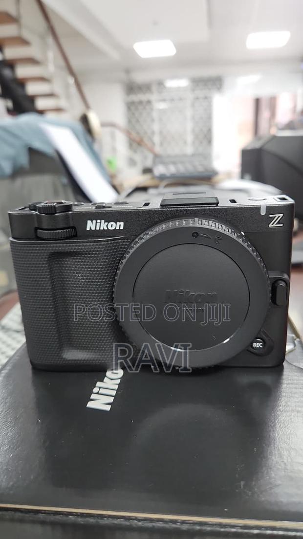 Nikon Zr Camera - thumbnail 2