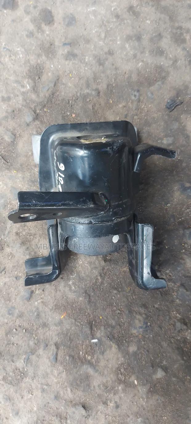 Engine Mounting Toyota Harrier New Model 2016