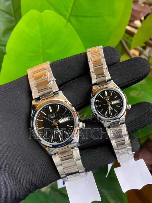 Seiko 5 Couple Watches – Timeless Style for Two - thumbnail 3