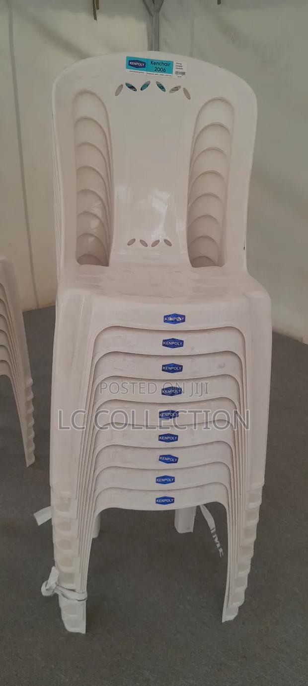 2006 White Chairs - thumbnail 2