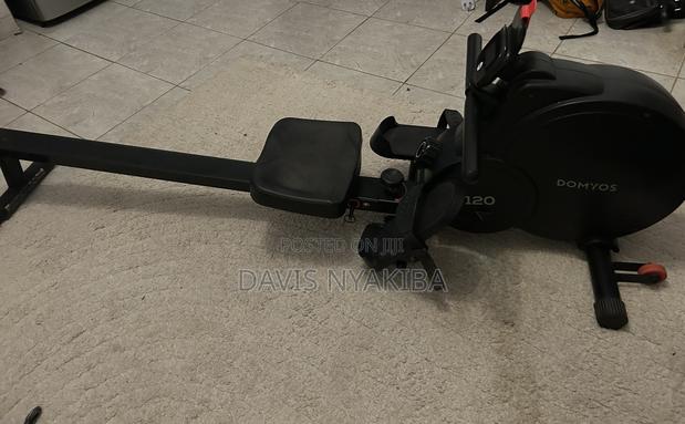 Domyos 120 Rowing Machine