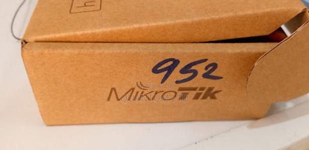 Mikrotik Routerboard Rb952ui-Mikrotik Rb952ui-5ac2nd, Hap Ac Lite - main view