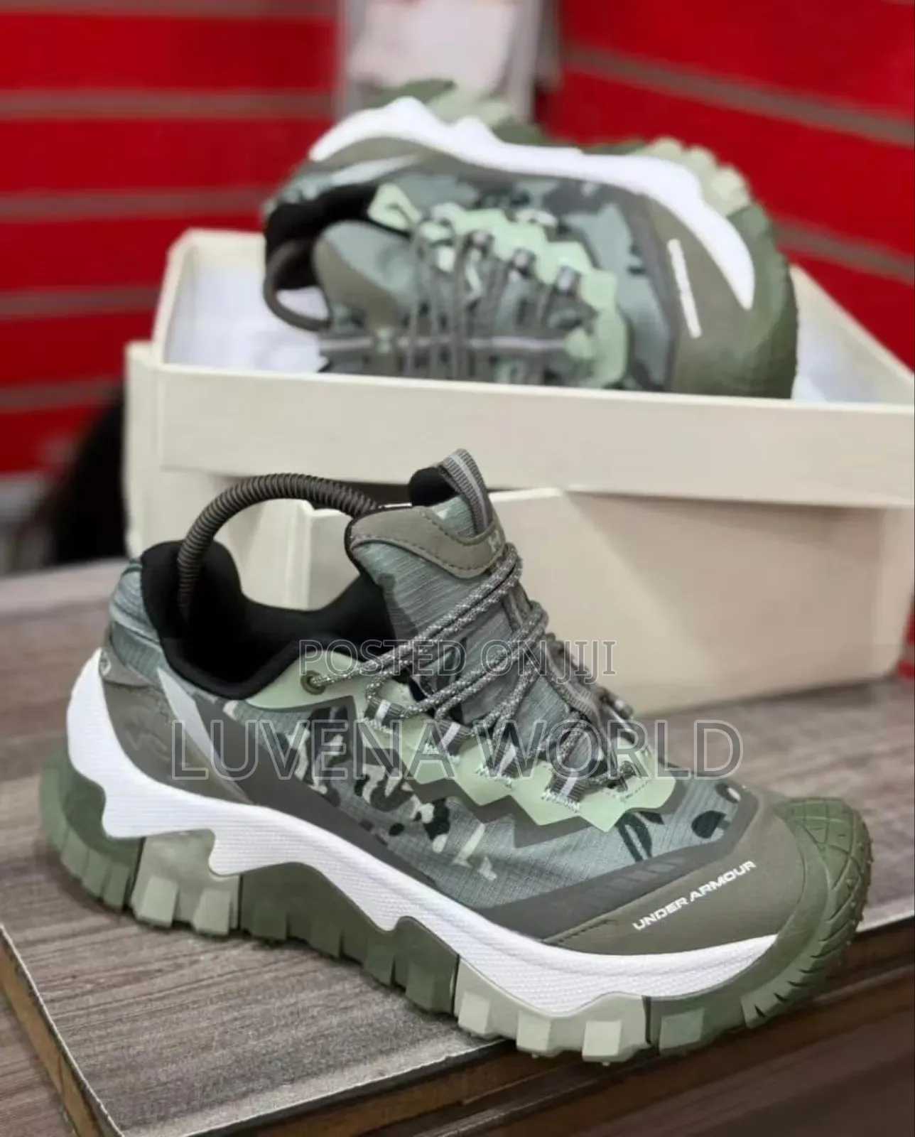 Andama Sneakers