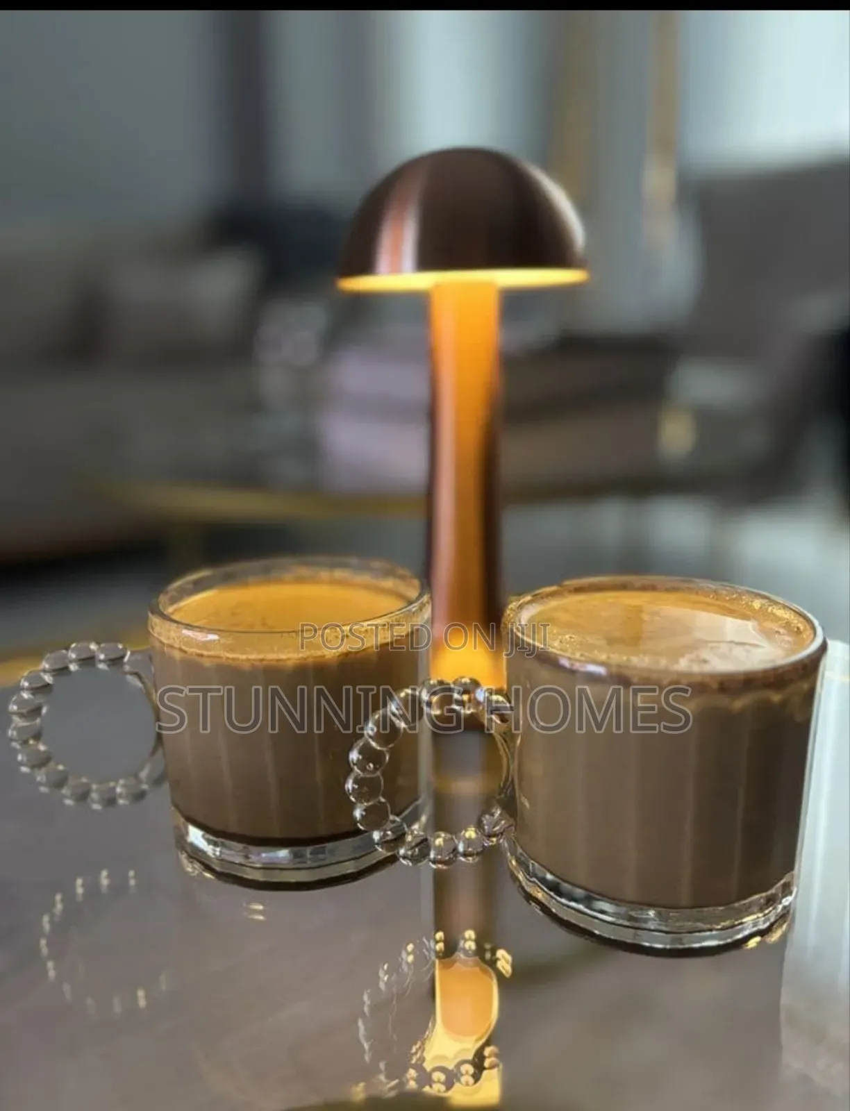 6 Elegant Tea Cups With a Pearl Like Handle