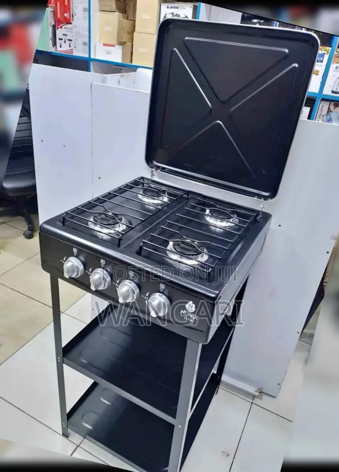 New Design Full Gass With Shelves