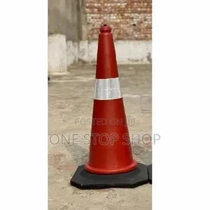 Reflective Warning Emergency Traffic Plastic Cone 70cm