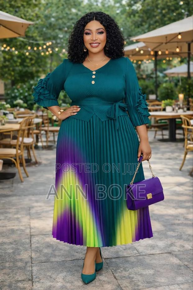 Giving Rich Auntie Vibes
Perfect for Any Event
Elegant