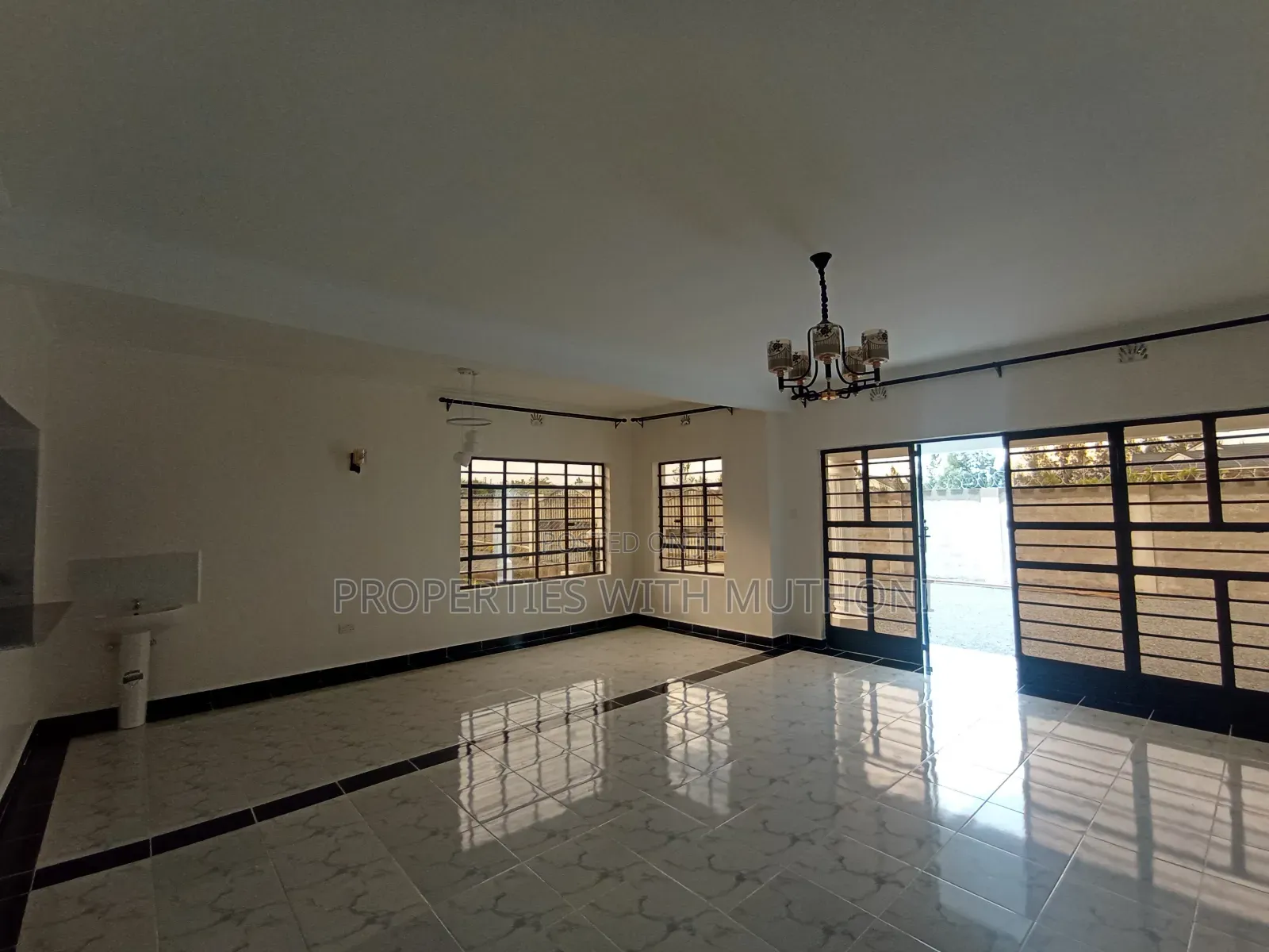 4bdrm Bungalow in Kitengela for sale