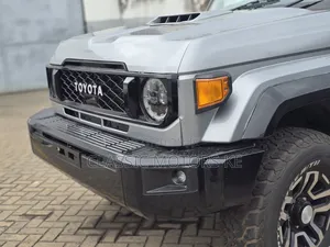 Toyota Land Cruiser 4.5 V8 TD 2019 Silver