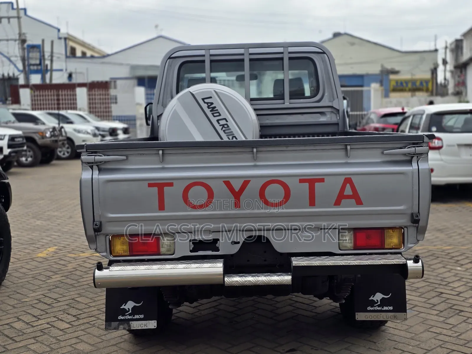 Toyota Land Cruiser 4.5 V8 TD 2019 Silver