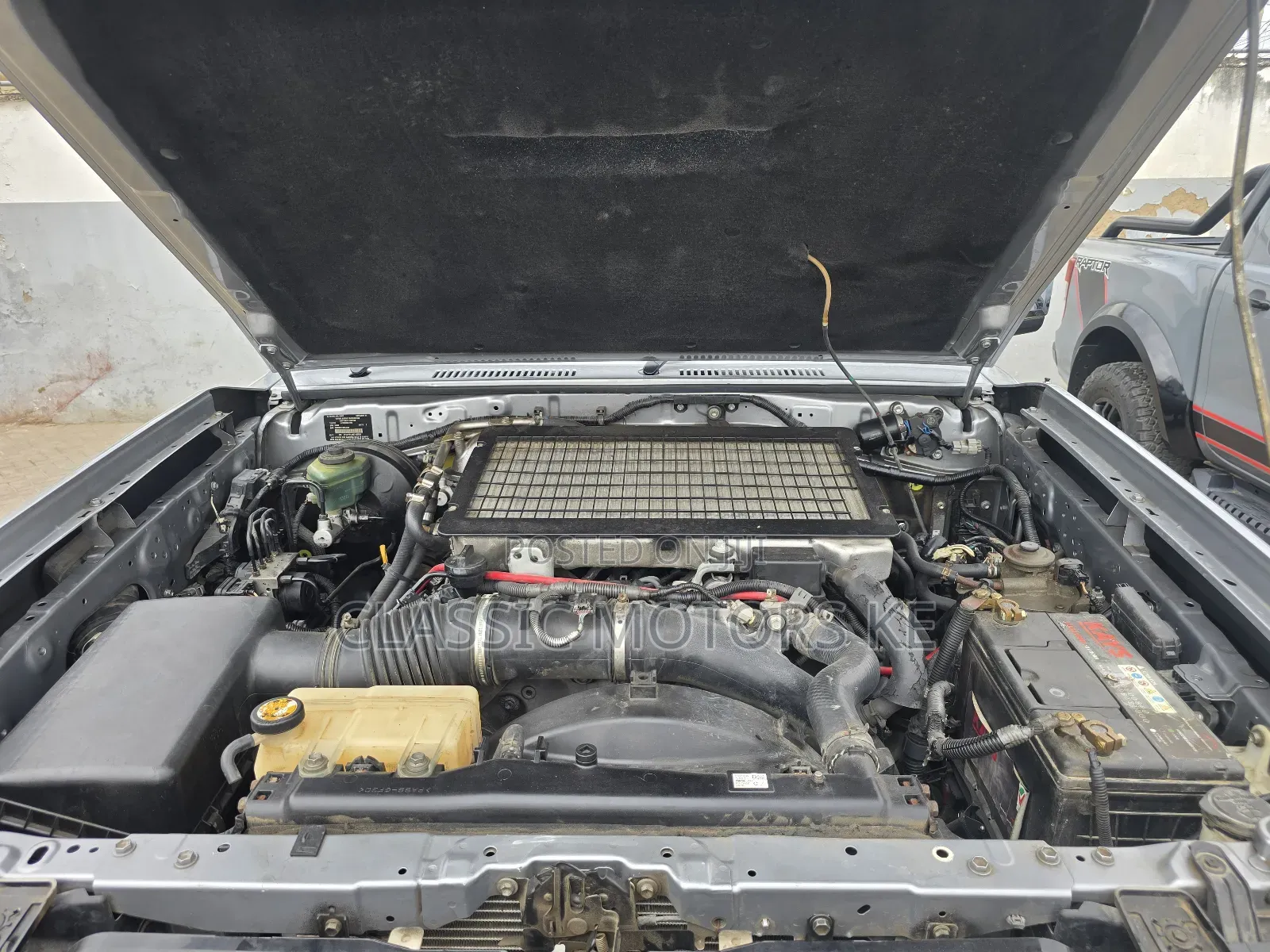 Toyota Land Cruiser 4.5 V8 TD 2019 Silver